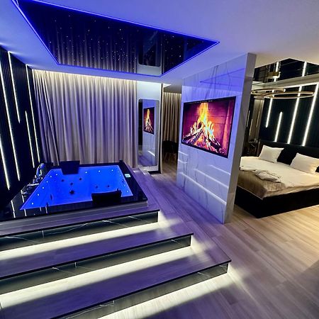 Masarska 6 Vip Apartamenty Jacuzzi Krakau Buitenkant foto
