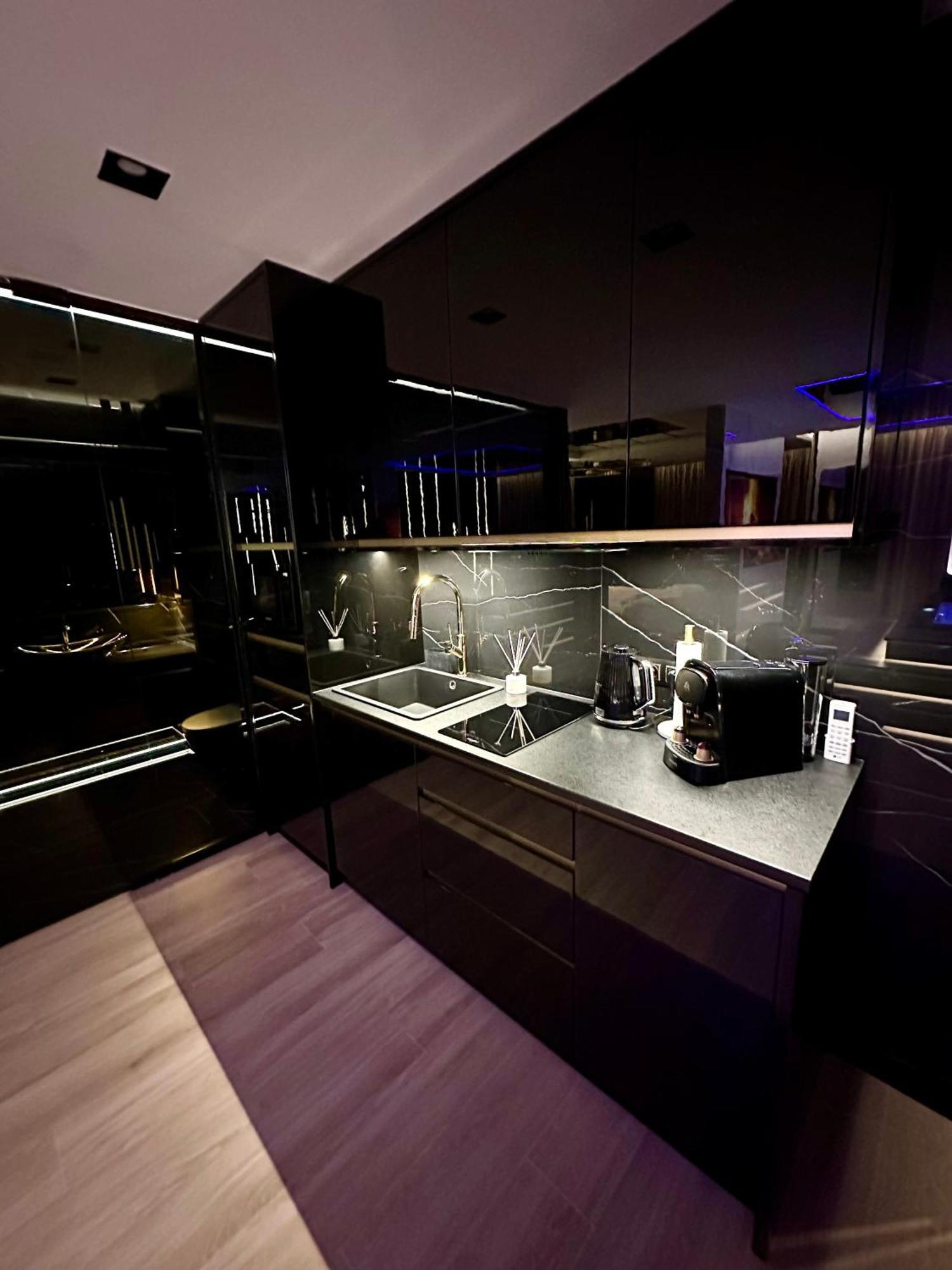 Masarska 6 Vip Apartamenty Jacuzzi Krakau Buitenkant foto