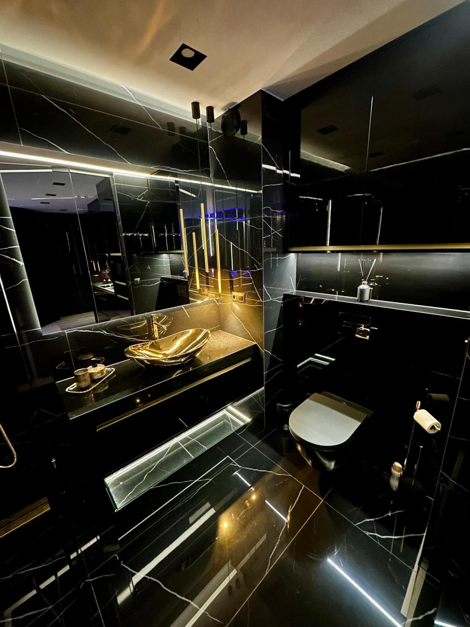 Masarska 6 Vip Apartamenty Jacuzzi Krakau Buitenkant foto