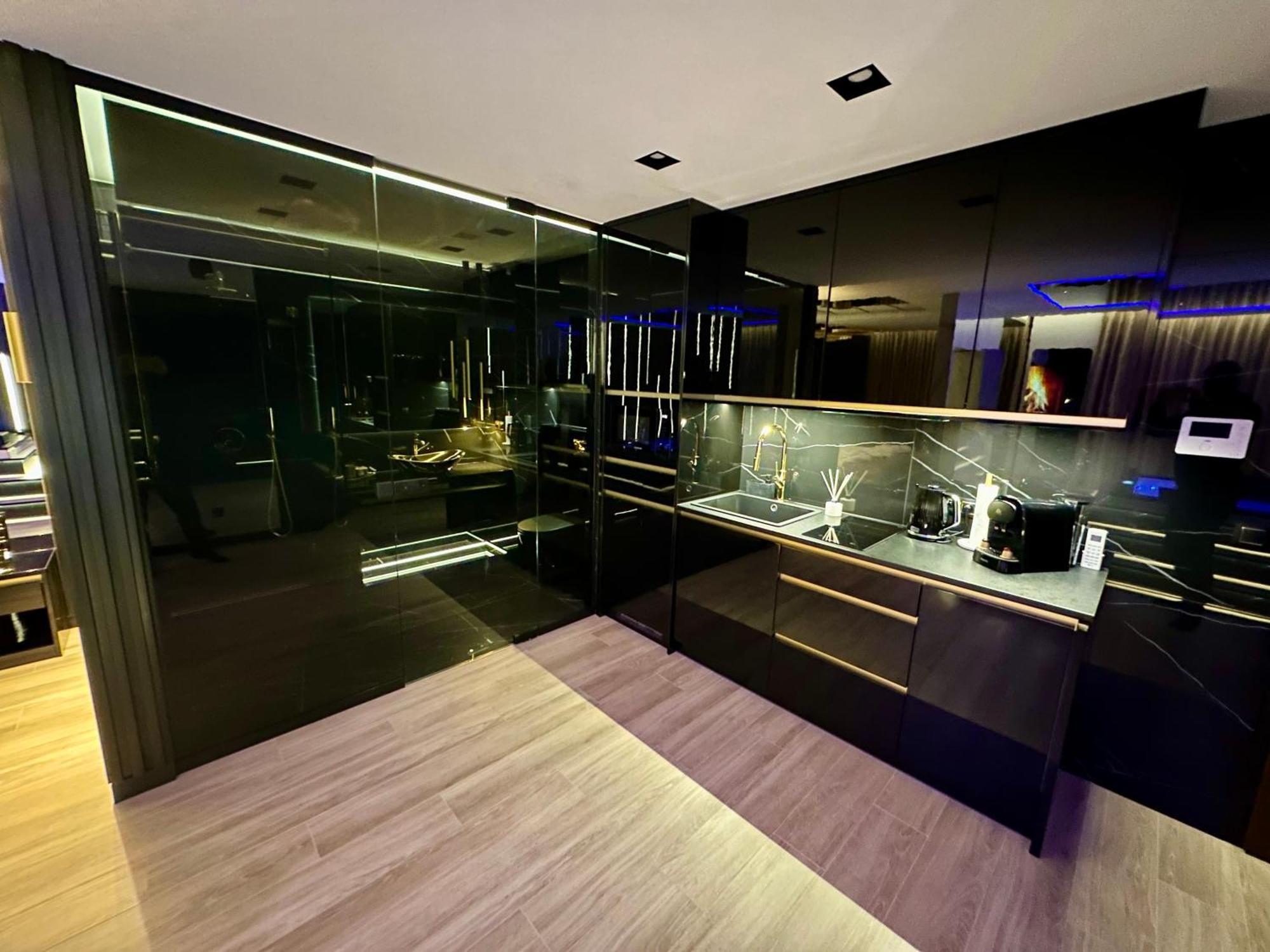 Masarska 6 Vip Apartamenty Jacuzzi Krakau Buitenkant foto